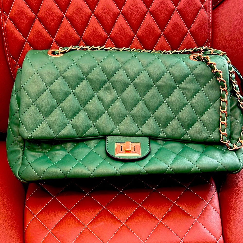 Green Handbag & Wallet
